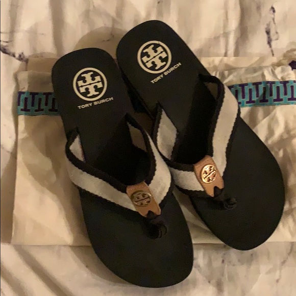Tory Burch Shoes - Tory Burch Platform Sandals w/ Dust Bag